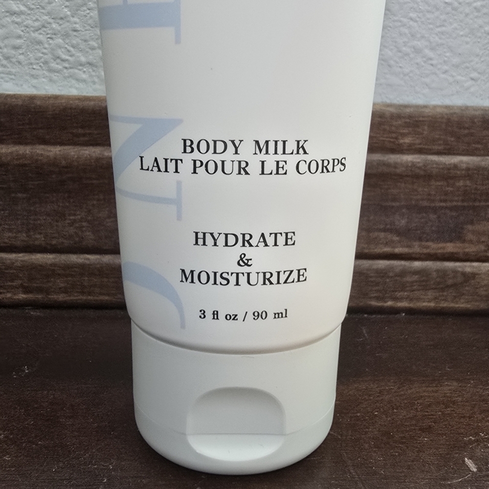 Oneiro Sunchasers Body Milk Hydrate & Moisturize Made in the USA 3oz New Sealed - Picture 3 of 5